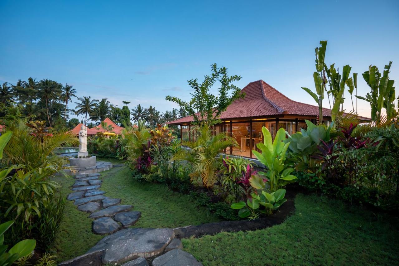 Kampung Uma Dawa Villas And Spa Ubud  Exterior photo