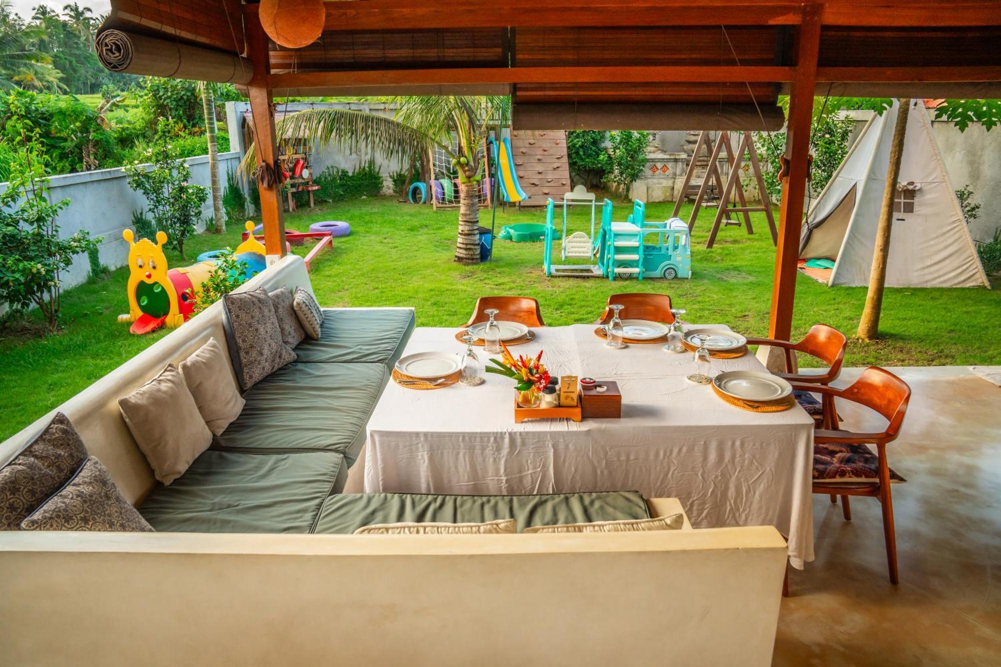 Kampung Uma Dawa Villas And Spa Ubud  Exterior photo